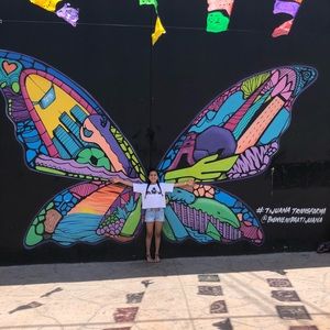 Meet your Posher, Adriana